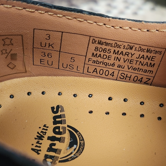 Dr. Martens 8065 Floral Black Mary Jane Shoes - Picture 5 of 12